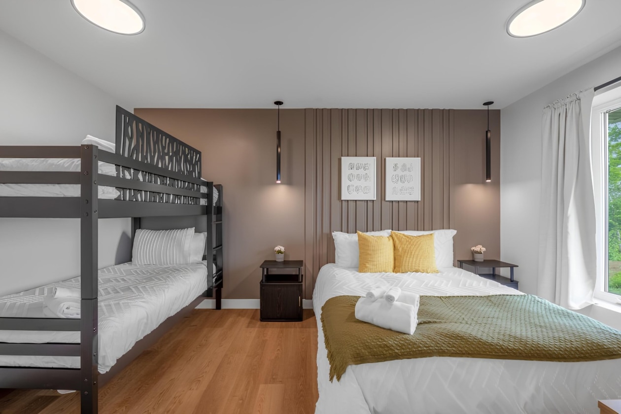 Chambre à coucher — 306 Rue du Flanc, Les Éboulements