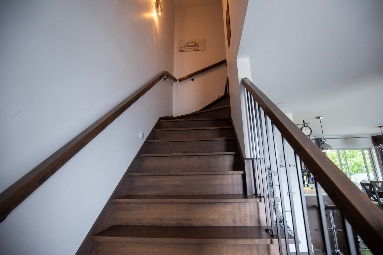 Escalier — 166Z Rue des Pignons, Beaupré