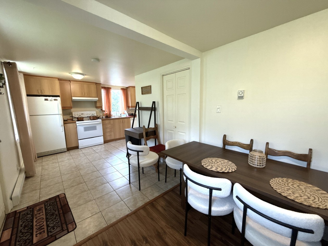 Salon — 395 - 405 Côte Bellevue, La Malbaie