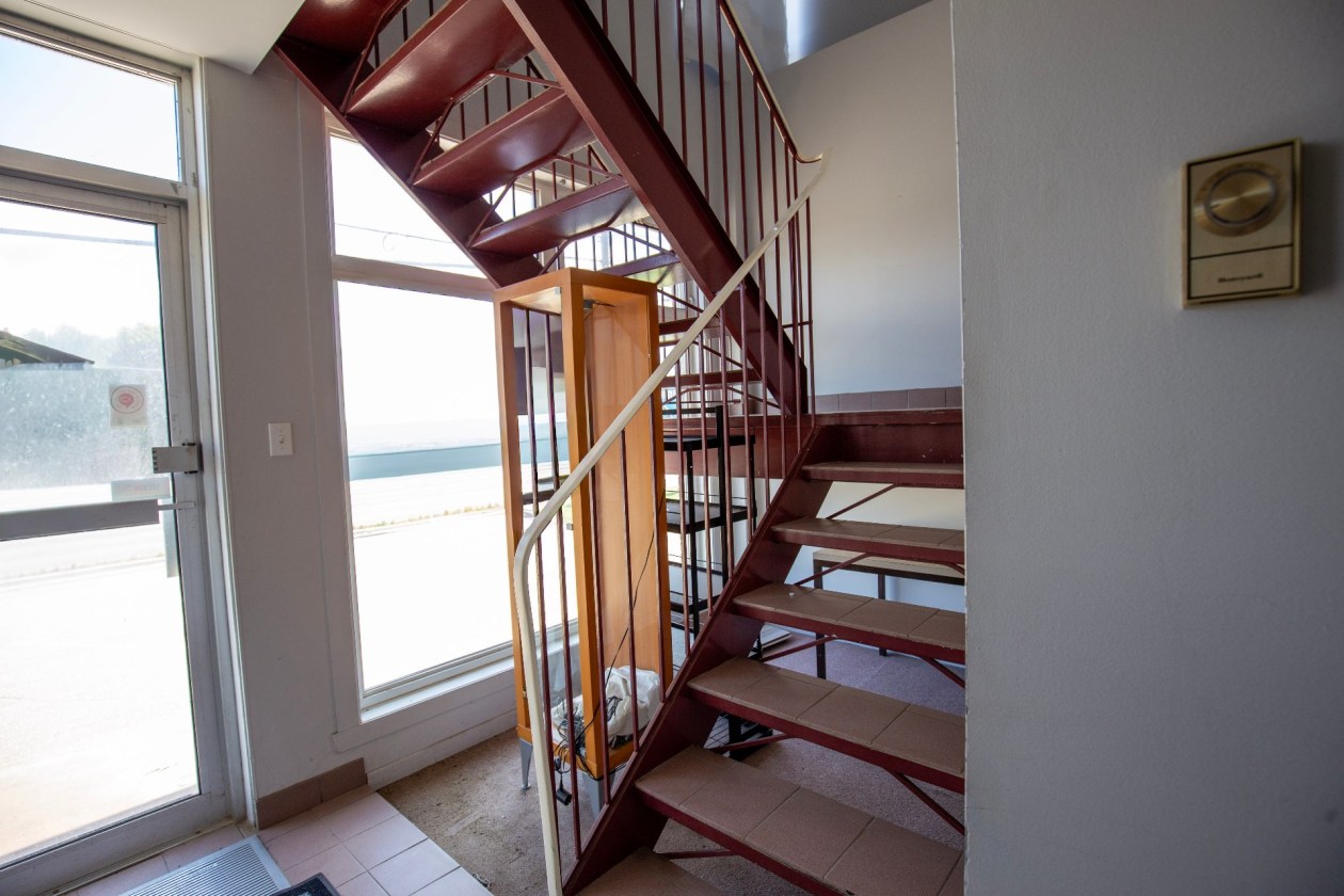 Escalier — 983 - 985 Boul. Monseigneur-De Laval, Baie-Saint-Paul