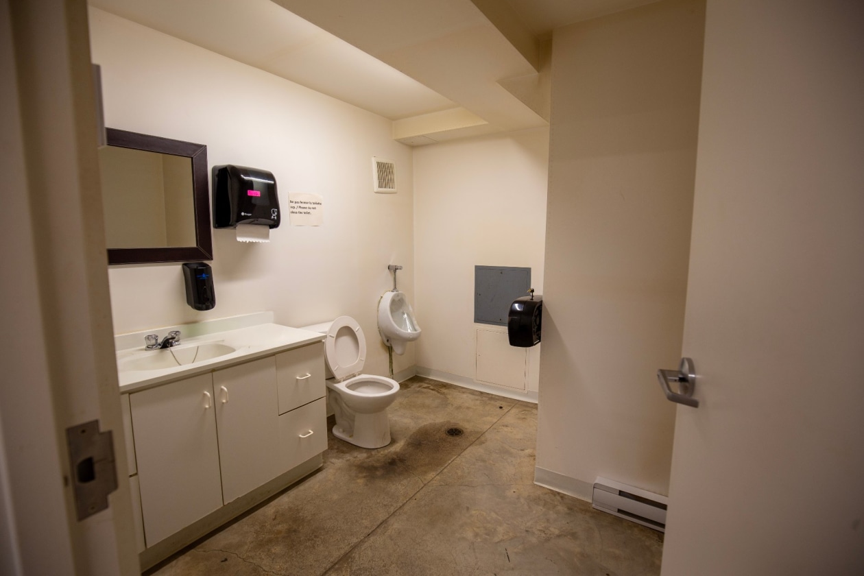 Salle d'eau — 983 - 985 Boul. Monseigneur-De Laval, Baie-Saint-Paul
