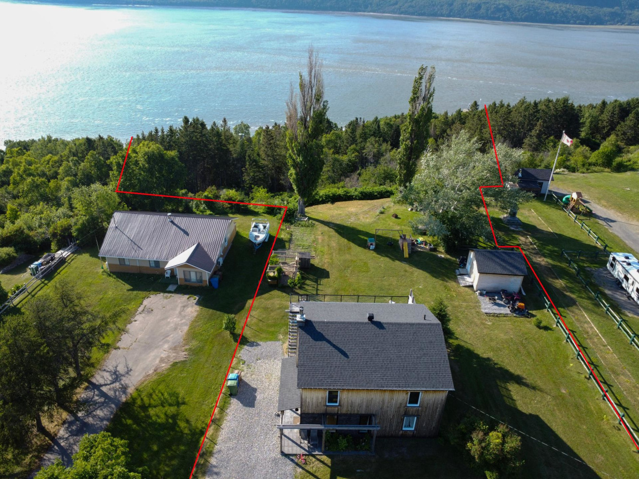 Photo aérienne — 1112 Ch. des Coudriers, L'Isle-aux-Coudres