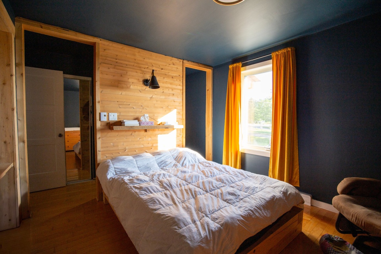 Chambre à coucher principale — 1112 Ch. des Coudriers, L'Isle-aux-Coudres
