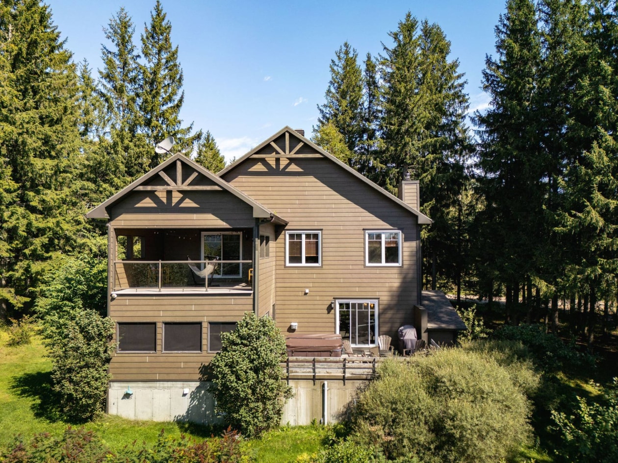 Face arrière — 41 Ch. du Hameau, Petite-Rivière-Saint-François