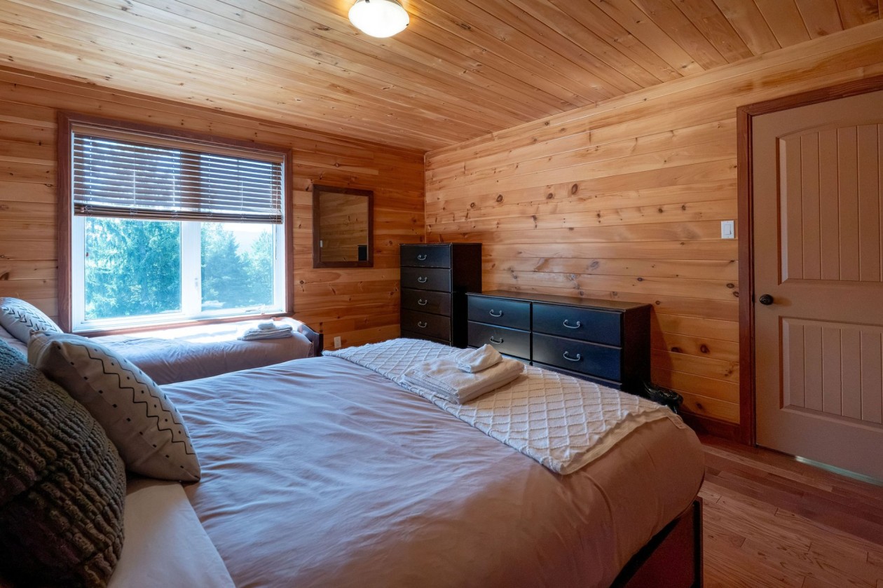 Chambre à coucher — 41 Ch. du Hameau, Petite-Rivière-Saint-François