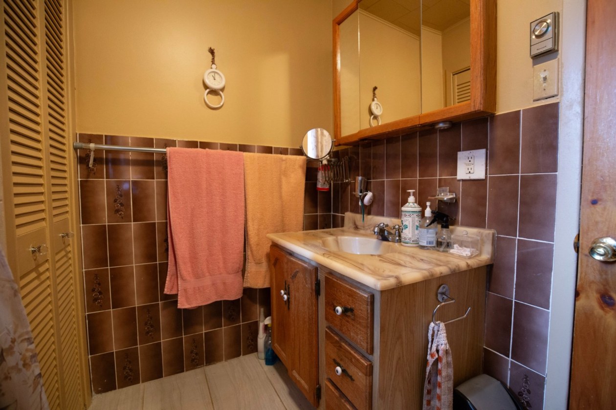Salle de bains — 62 Rue Principale, Notre-Dame-des-Monts
