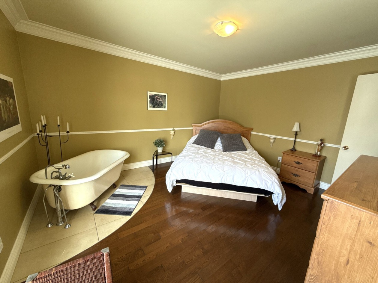 Chambre à coucher principale — 341 Ch. de La Baleine, L'Isle-aux-Coudres