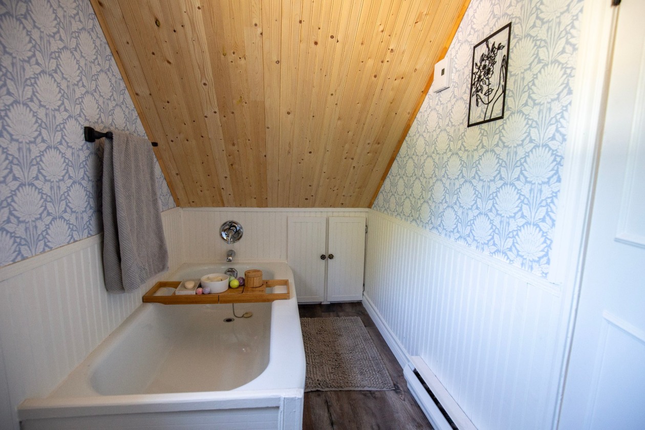 Salle de bains — 1385 Boul. Malcolm-Fraser, La Malbaie