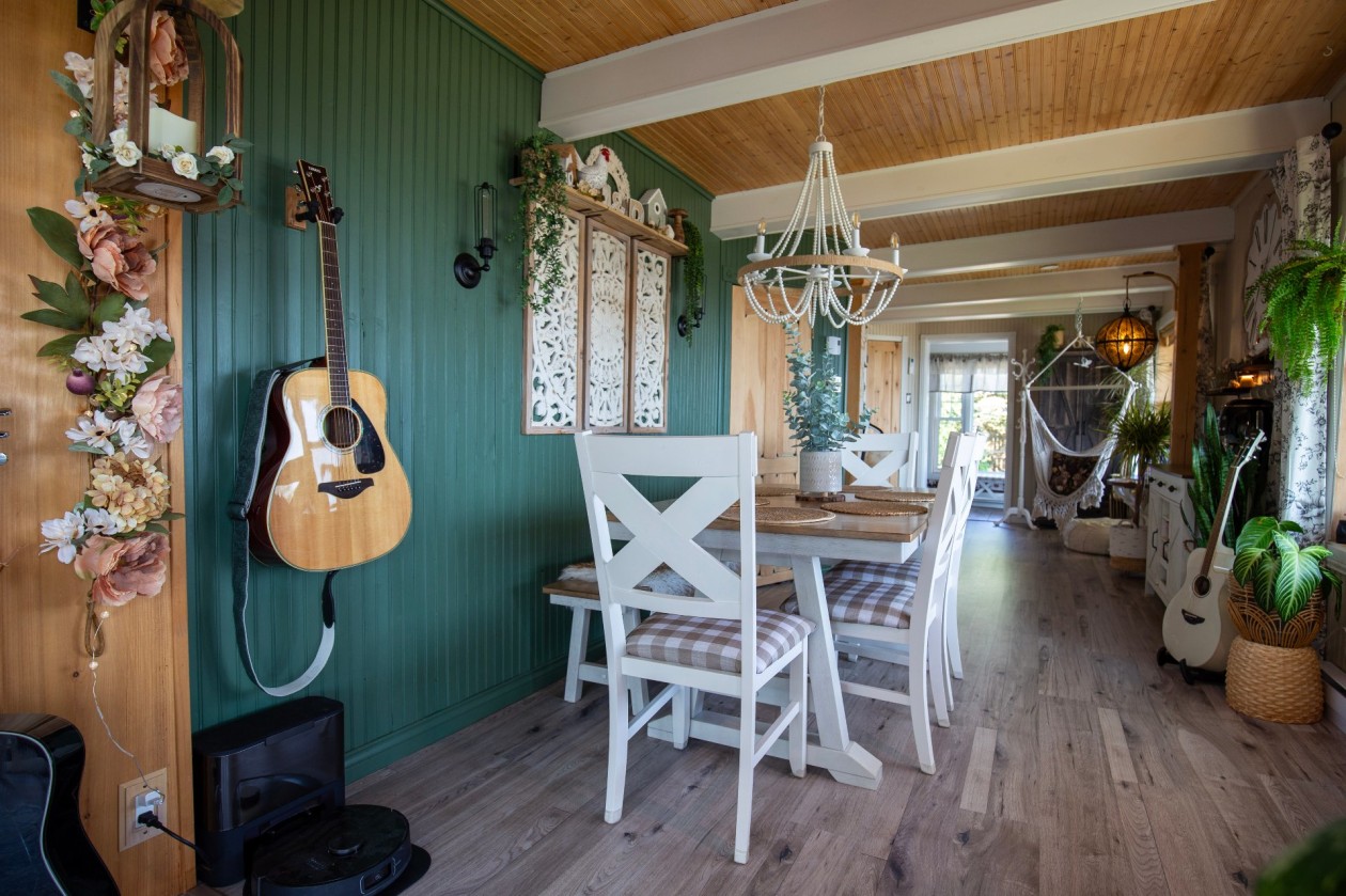 Salle à manger — 1385 Boul. Malcolm-Fraser, La Malbaie