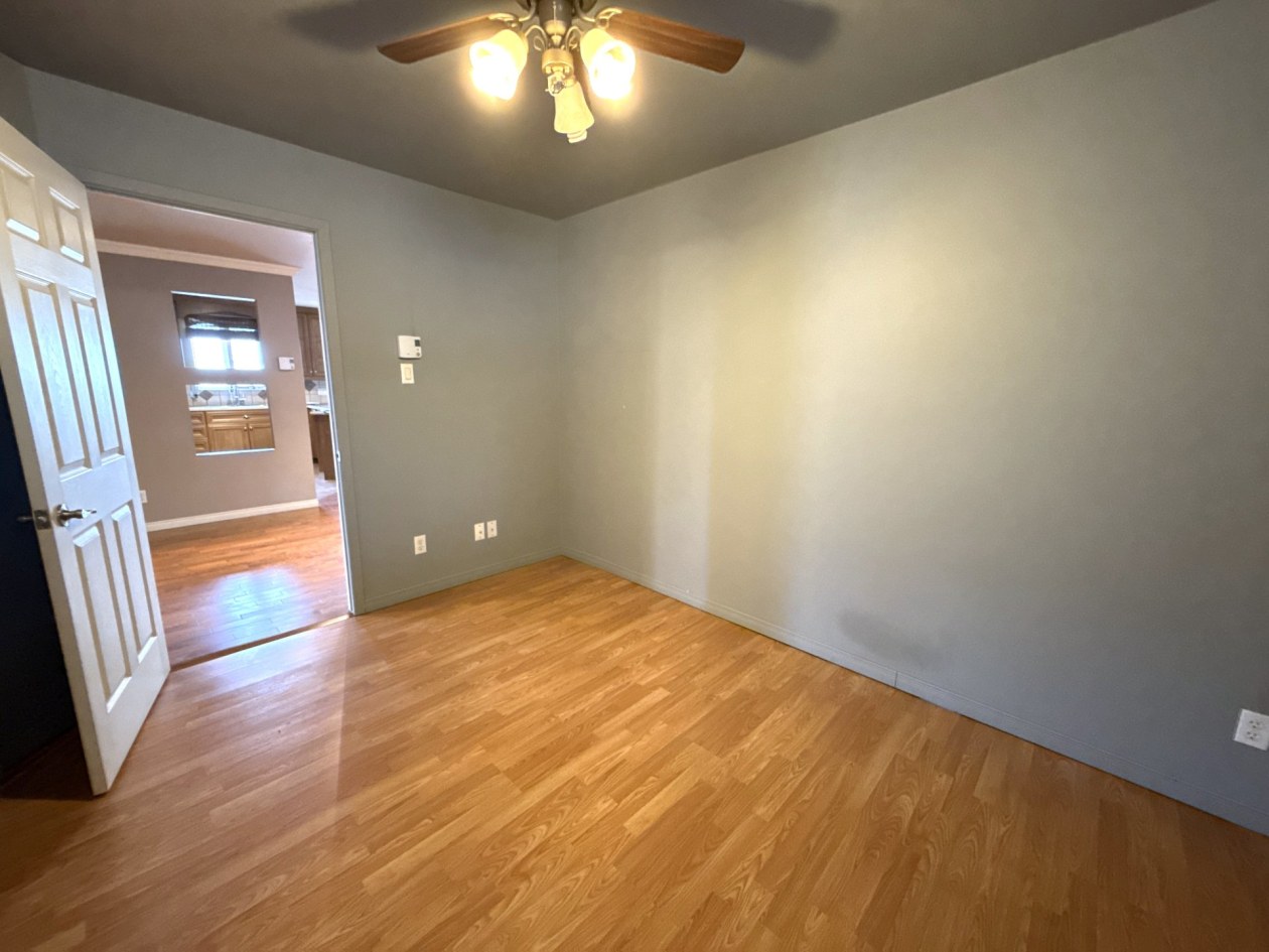 Chambre à coucher — 962Z - 962BZ, Petite-Rivière-Saint-François