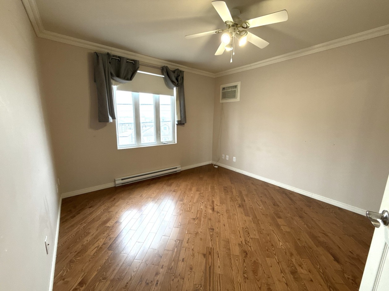 Chambre à coucher principale — 962Z - 962BZ, Petite-Rivière-Saint-François
