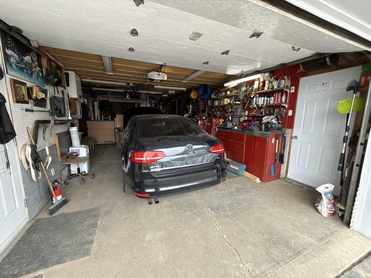 Garage — 962Z - 962BZ, Petite-Rivière-Saint-François