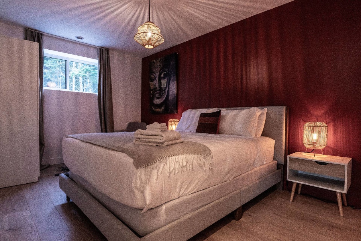 Chambre à coucher — 70 Ch. de la Seigneurie, Les Éboulements