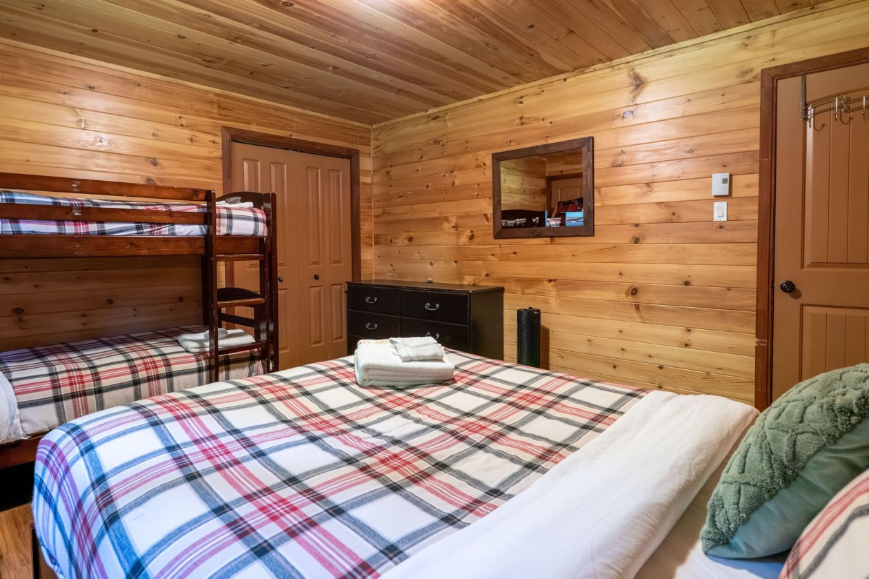 Chambre à coucher — 41 Ch. du Hameau, Petite-Rivière-Saint-François
