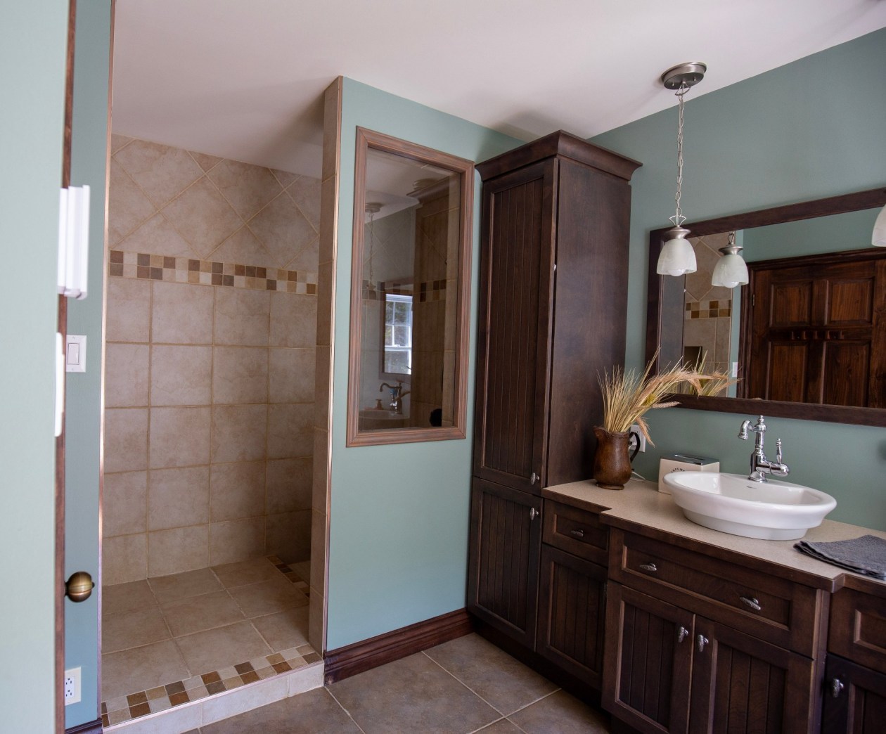 Salle de bains — 6 Rg du Ruisseau-des-Frênes, La Malbaie