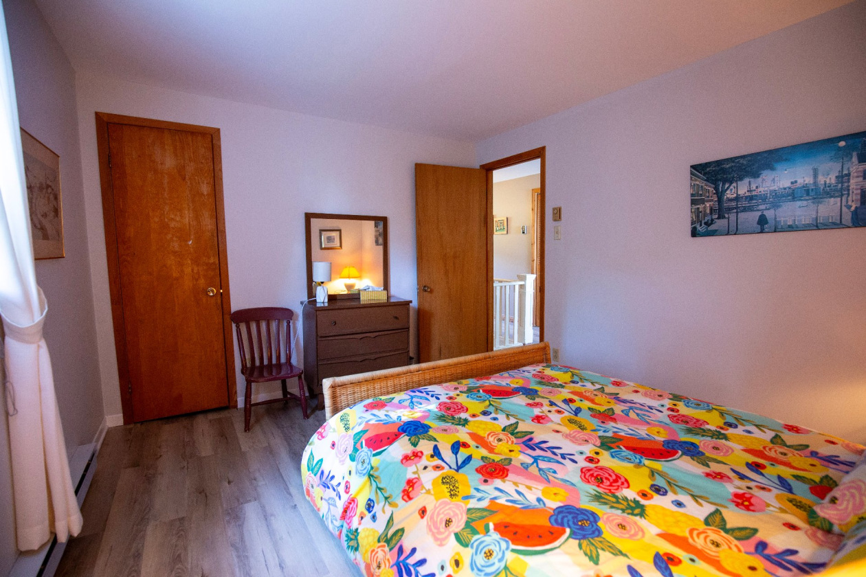 Chambre à coucher — 159 Rue des Saules, Les Éboulements