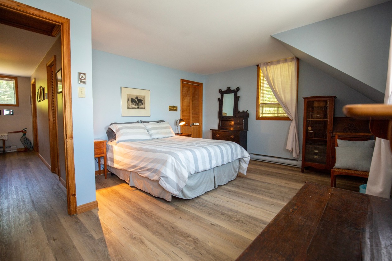 Chambre à coucher — 159 Rue des Saules, Les Éboulements