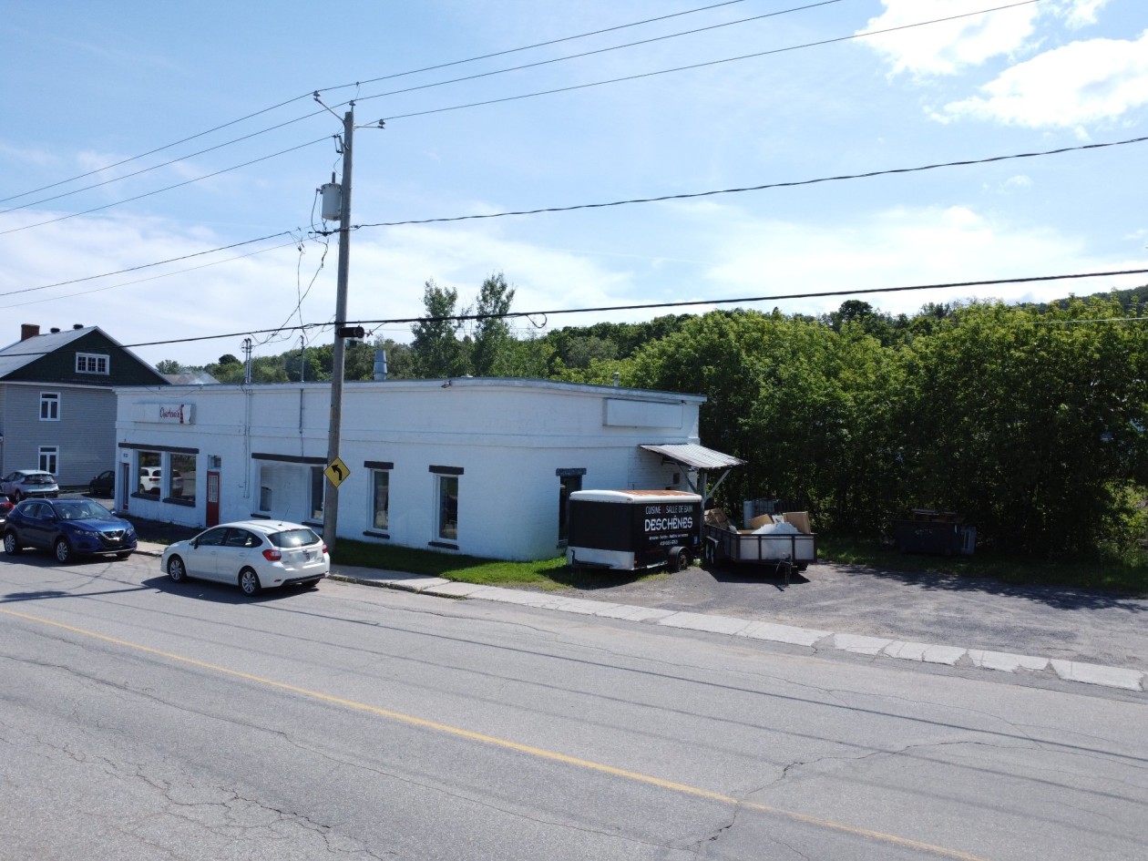 Façade — 1110 - 1112 Ch. du Golf, La Malbaie