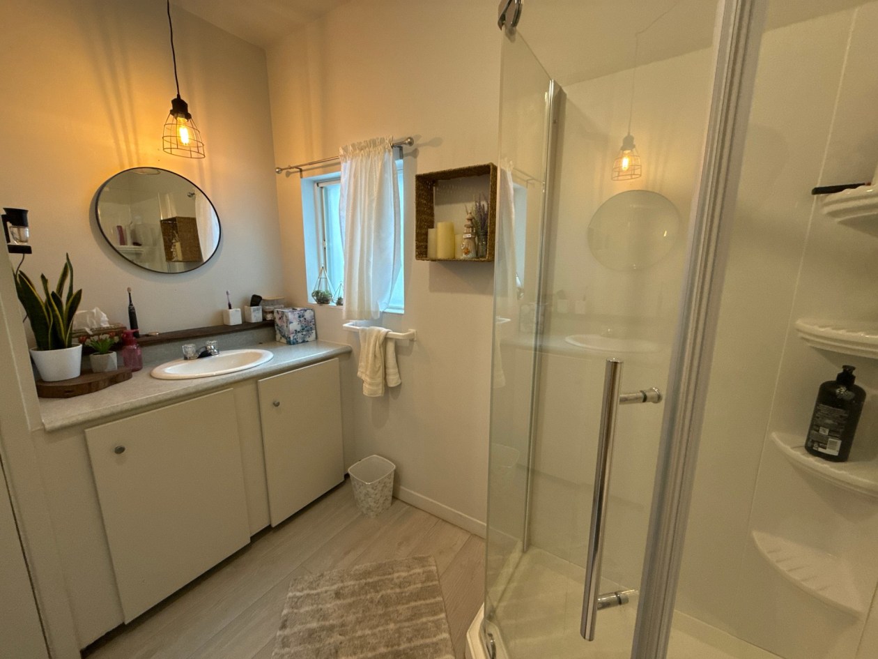 Salle de bains — 962Z - 962BZ, Petite-Rivière-Saint-François