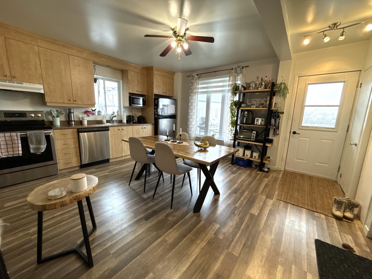 Photo 57 — 962 - 962B Rue Principale, Petite-Rivière-Saint-François