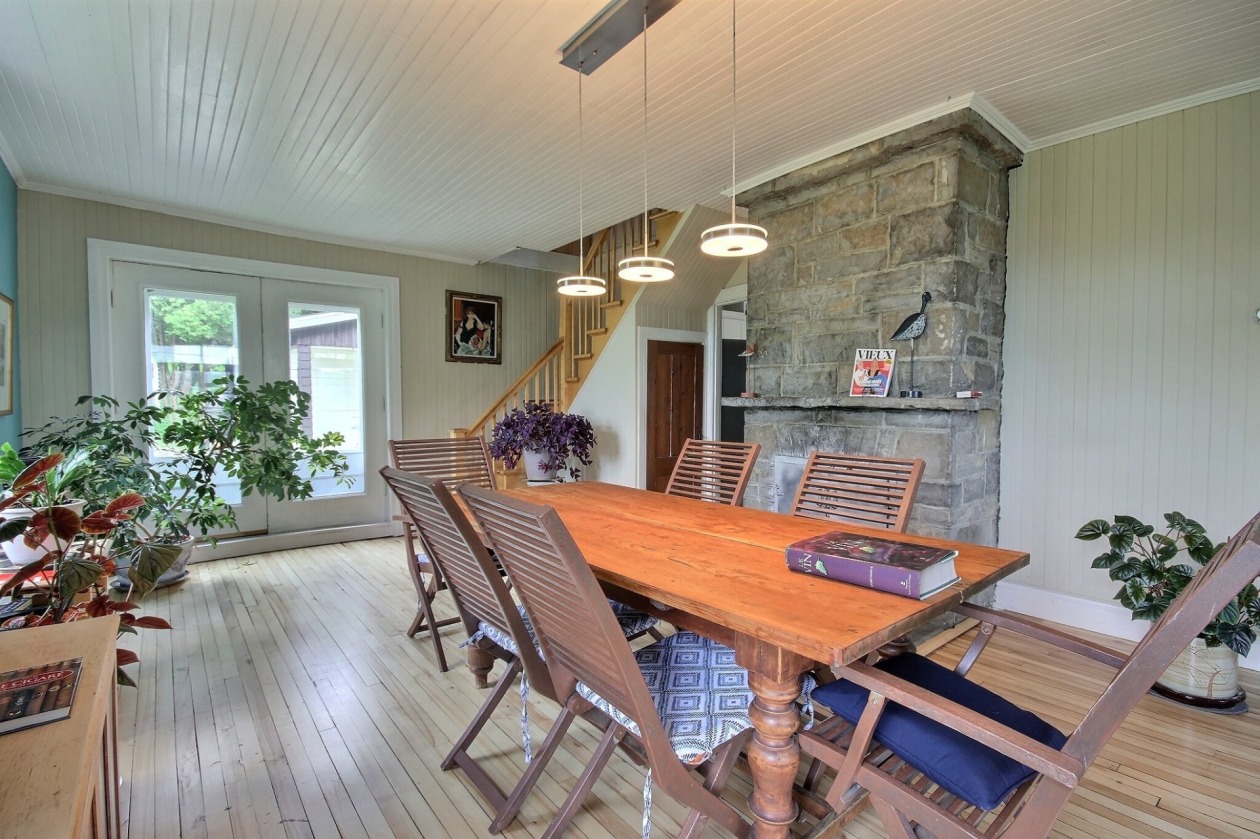 Salle à manger — 75 Ch. des Falaises, La Malbaie
