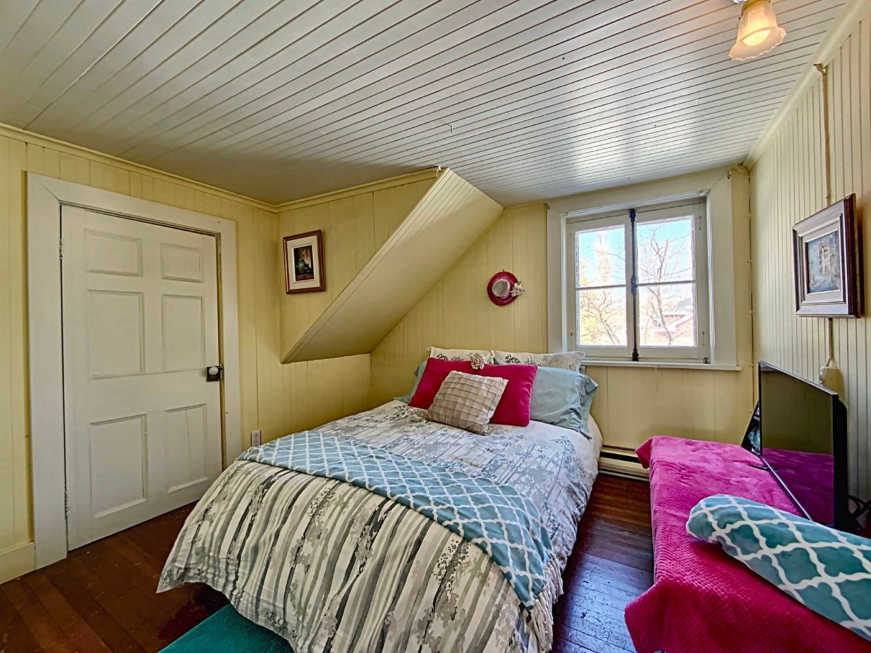 Chambre à coucher — 75 Ch. des Falaises, La Malbaie