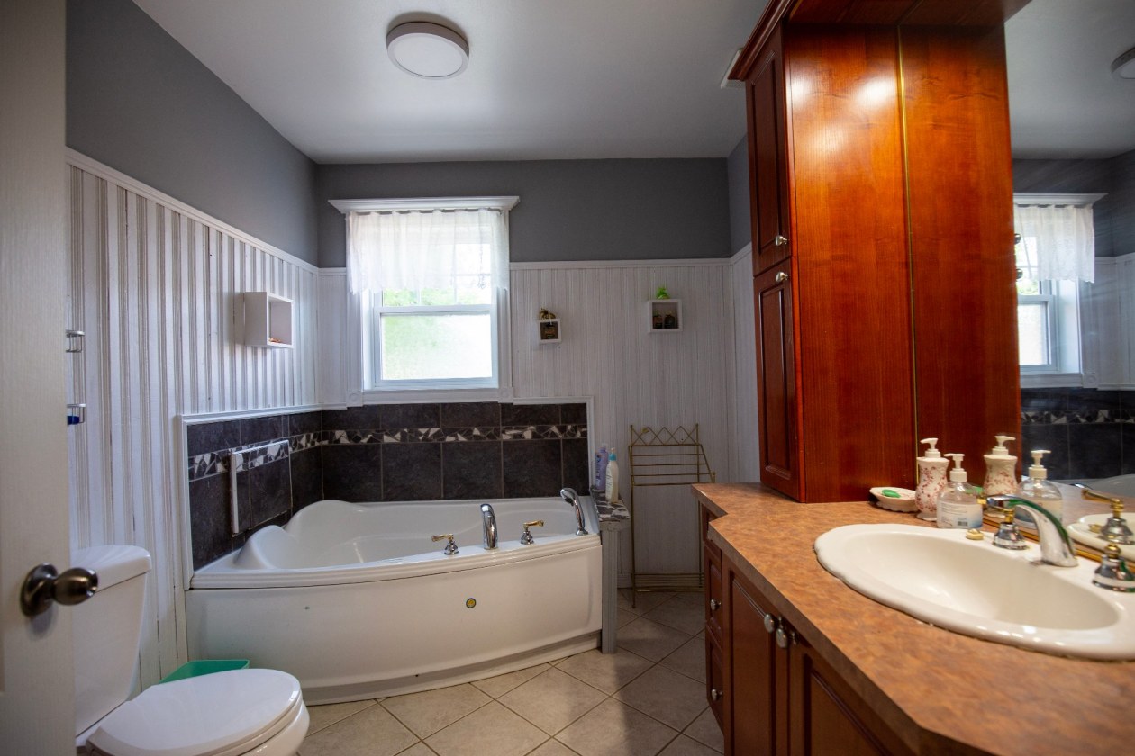 Salle de bains — 52 Rue des Champs, La Malbaie