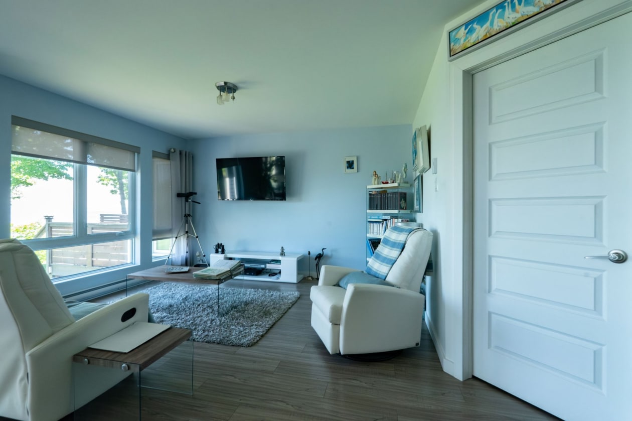 Salon — 495-1Z - 495-33Z, Petite-Rivière-Saint-François