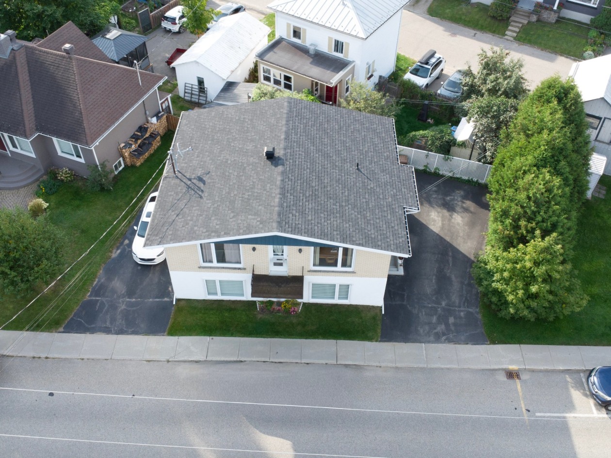 Photo aérienne — 70 - 72 Rue Ste-Anne, Baie-Saint-Paul