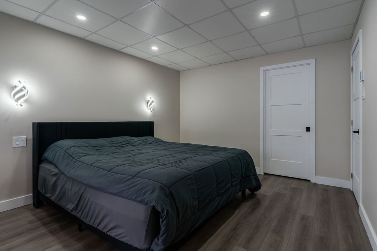 Chambre à coucher principale — 13 Ch. de la Seigneurie, Les Éboulements
