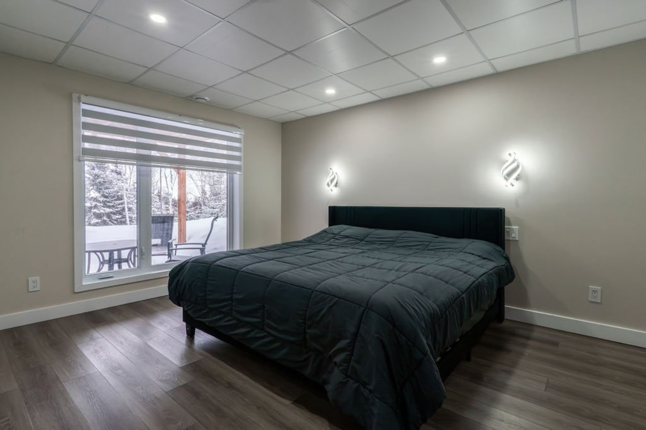 Chambre à coucher principale — 13 Ch. de la Seigneurie, Les Éboulements
