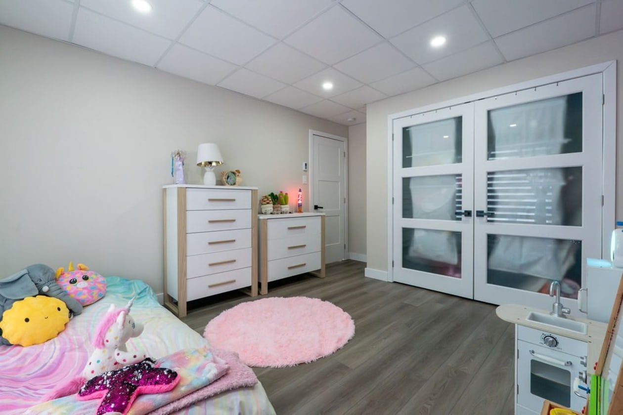 Chambre à coucher — 13 Ch. de la Seigneurie, Les Éboulements