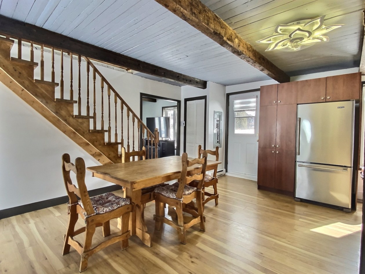 Salle à manger — 543 Ch. des Loisirs, La Malbaie