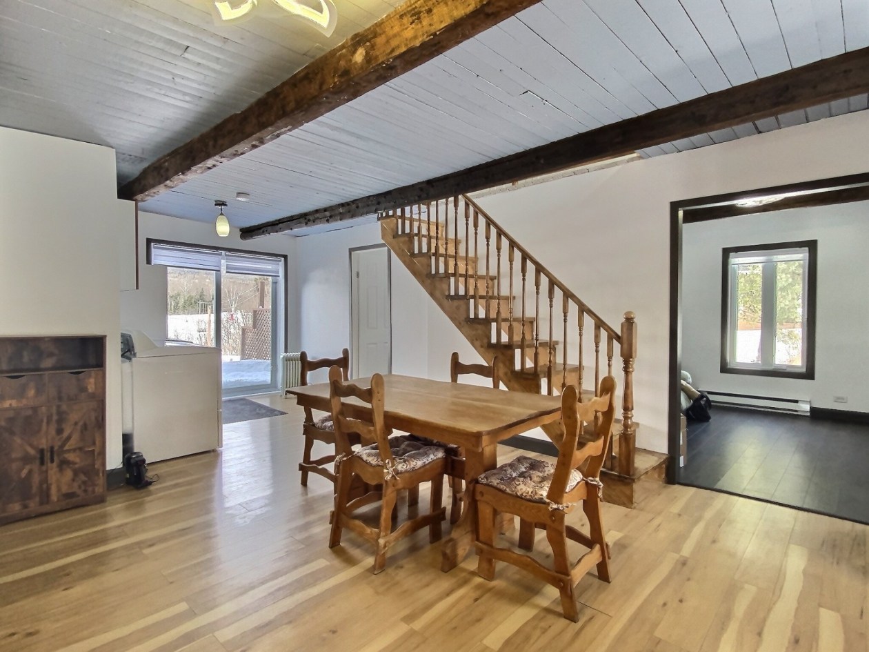 Salle à manger — 543 Ch. des Loisirs, La Malbaie