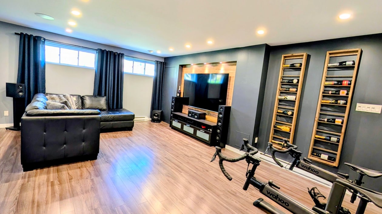 Salle familiale — 171 Rue de Lucerne, Sainte-Brigitte-de-Laval