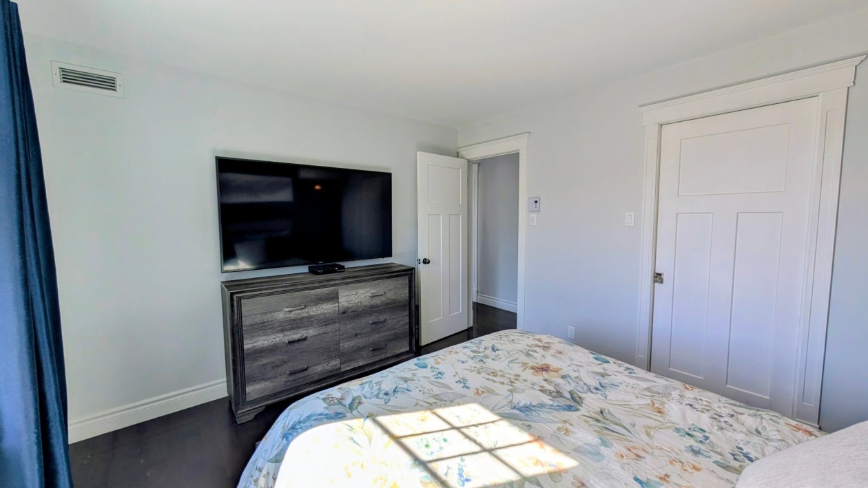 Chambre à coucher principale — 171 Rue de Lucerne, Sainte-Brigitte-de-Laval