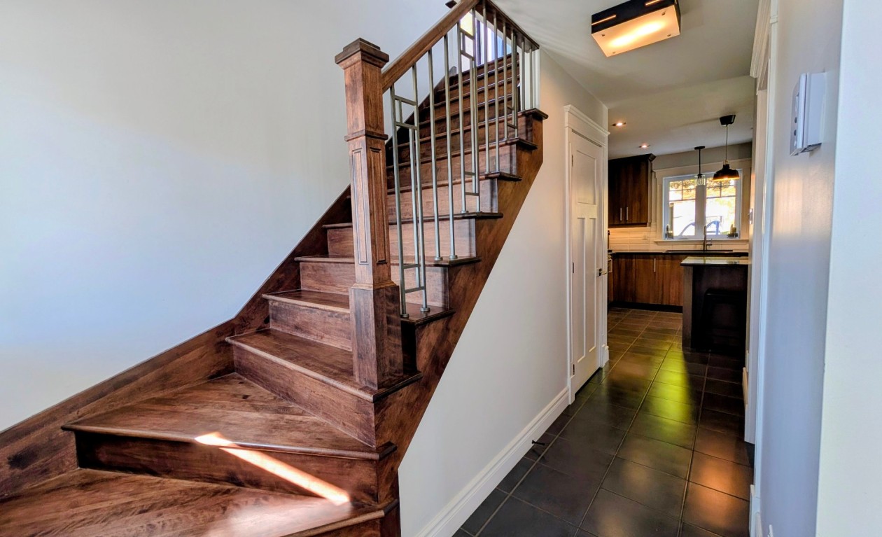 Escalier — 171 Rue de Lucerne, Sainte-Brigitte-de-Laval