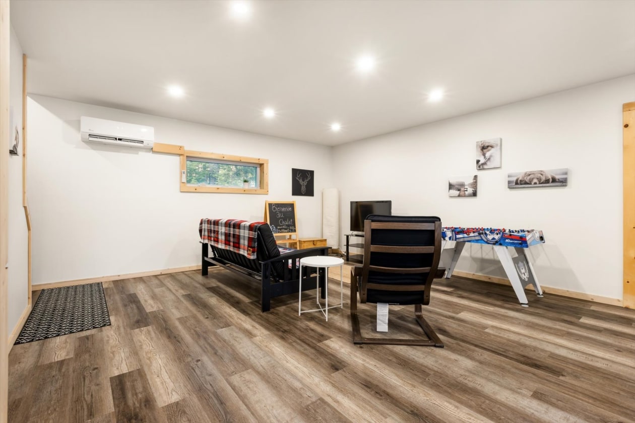 Salle familiale — 4147 Route 155, Trois-Rives
