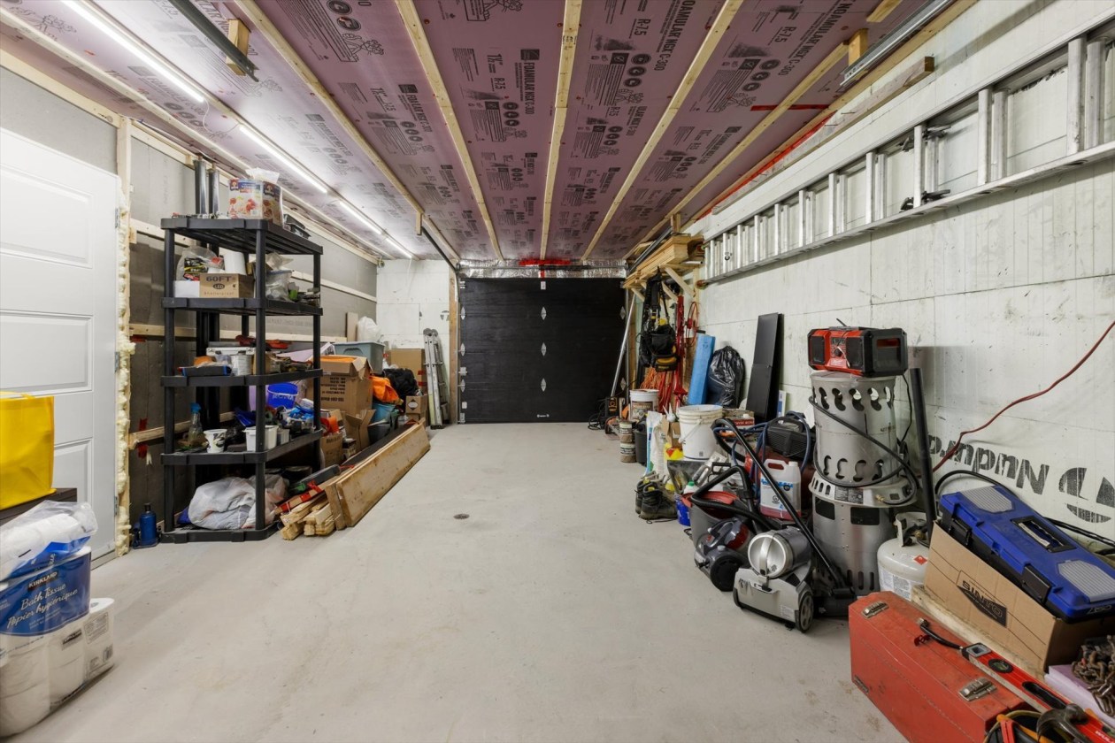Garage — 4147 Route 155, Trois-Rives