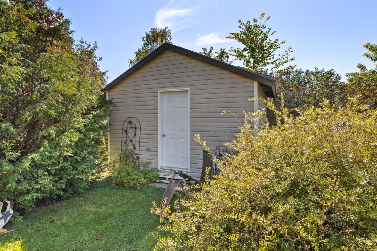 Remise — 11 Rue Coulonge, Fort-Coulonge