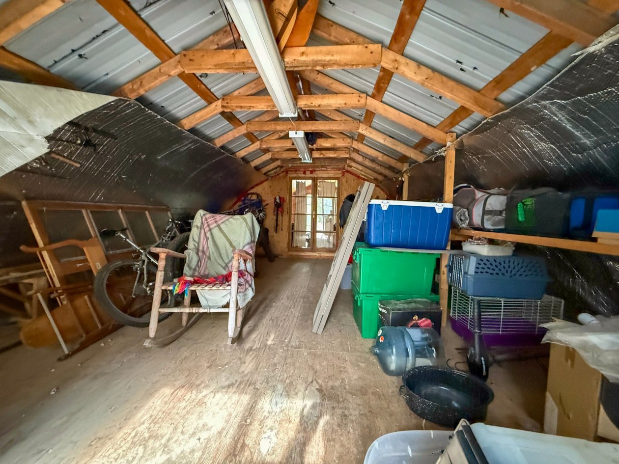 Garage — 163 6e Rang, Saint-Hilarion
