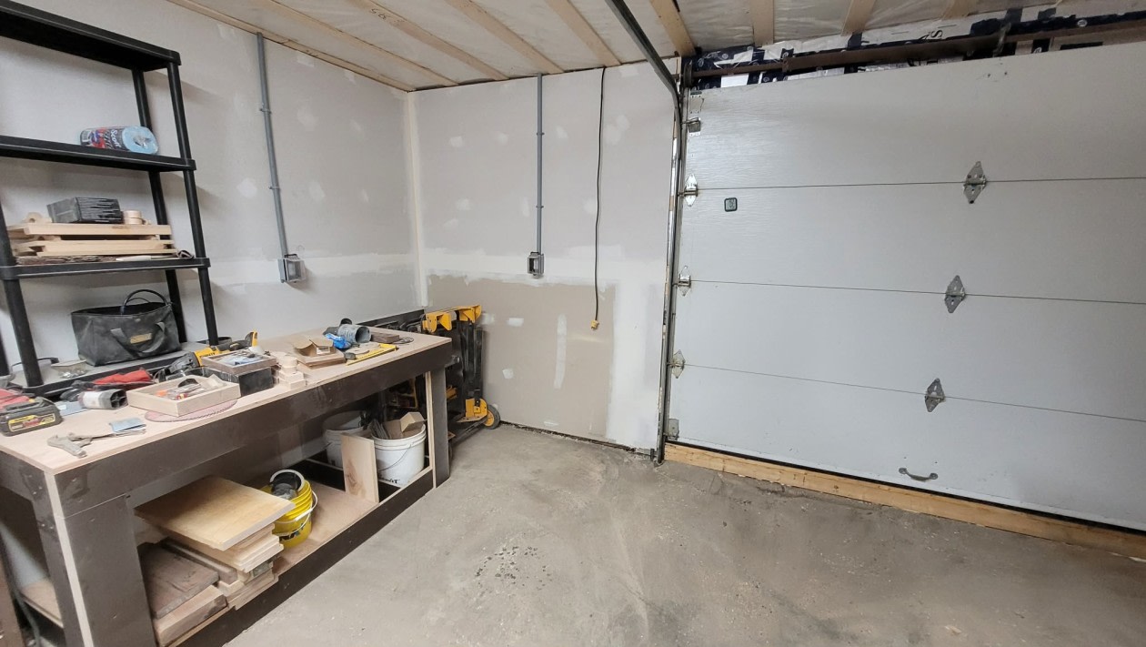 Garage — 1041 12E Rang, Saint-Théodore-d'Acton