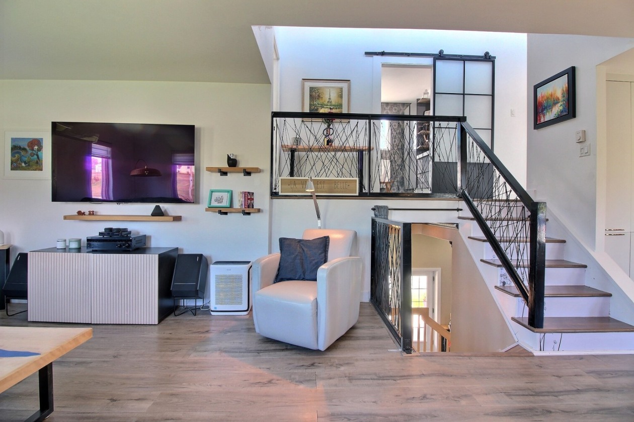 Escalier — 358 Boul. Pabos, Chandler