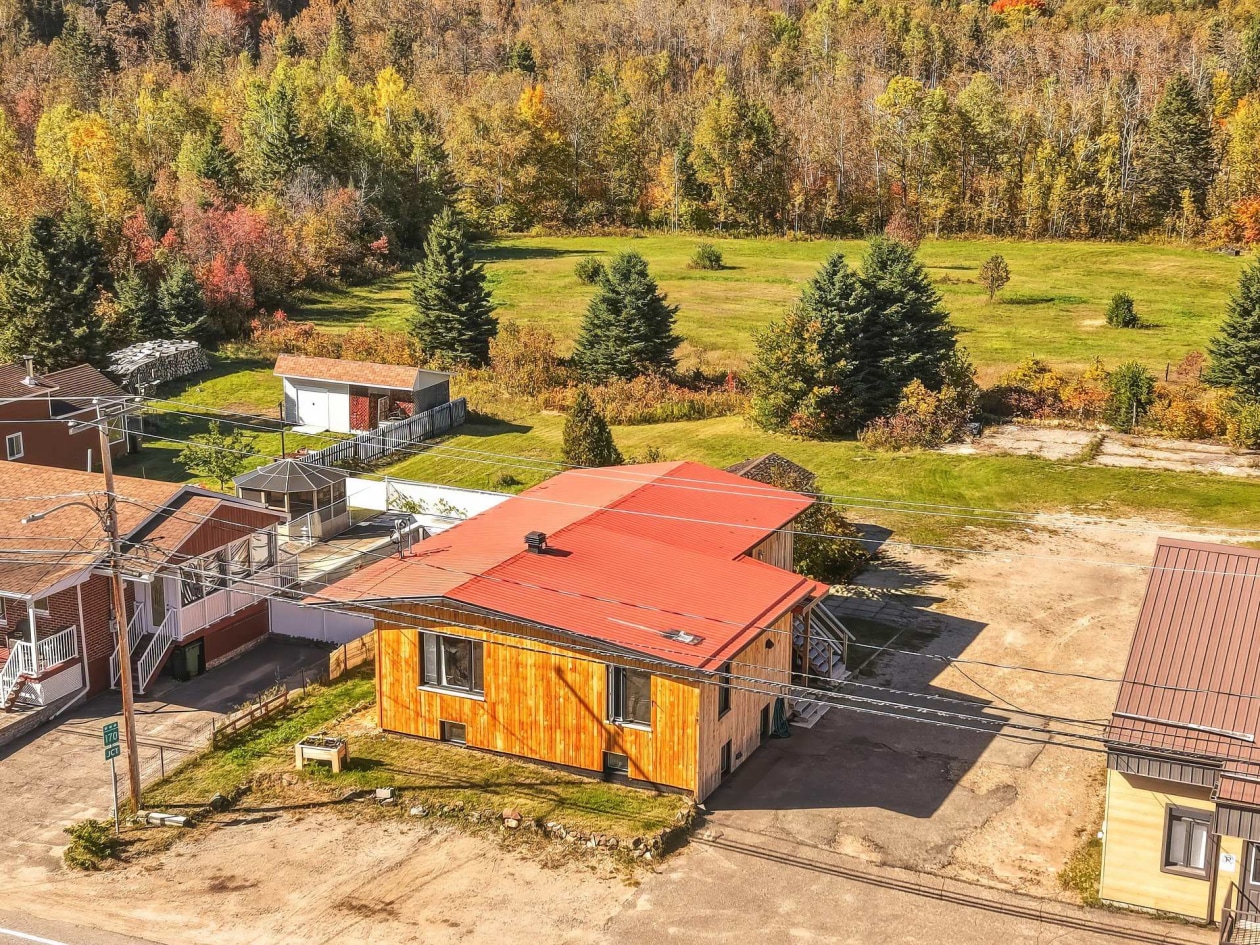 Vue d'ensemble — 15 - 15C Rue St-Jean-Baptiste, L'Anse-Saint-Jean
