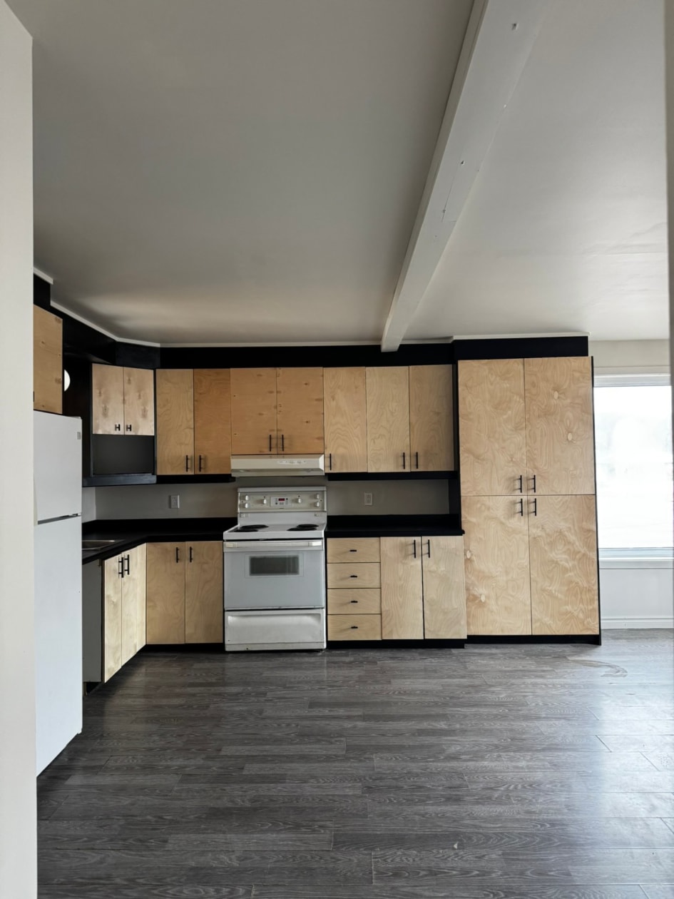 Logement — 15 - 15C Rue St-Jean-Baptiste, L'Anse-Saint-Jean