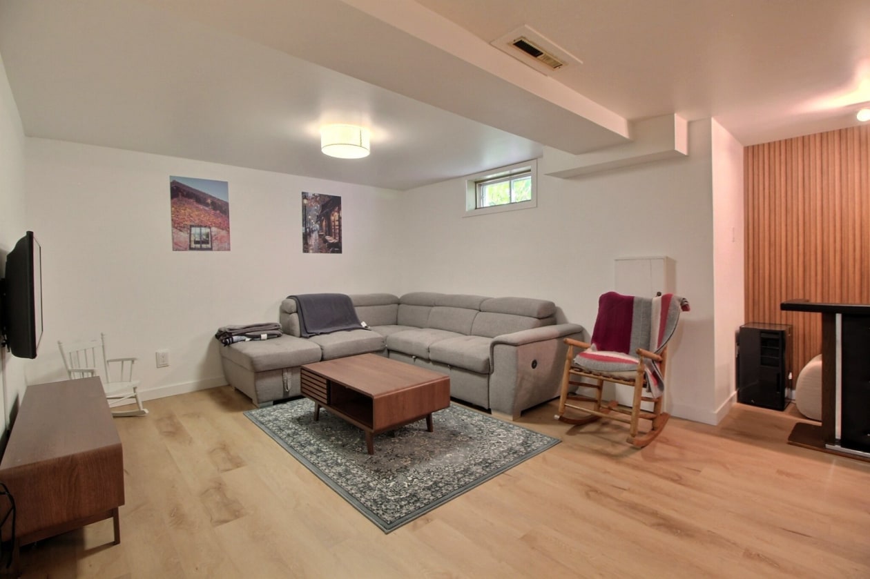 Salle familiale — 175 Rue du Site-Perreault, Shawinigan