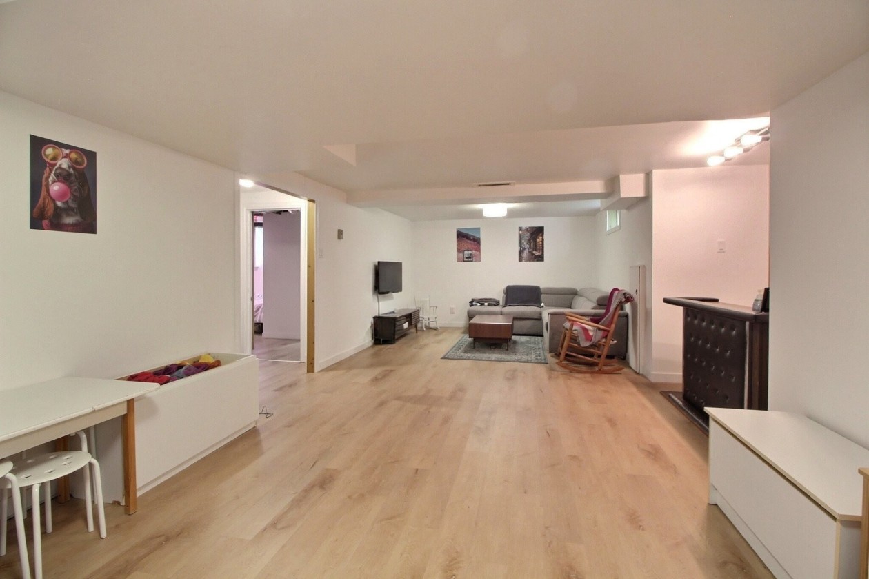 Salle familiale — 175 Rue du Site-Perreault, Shawinigan