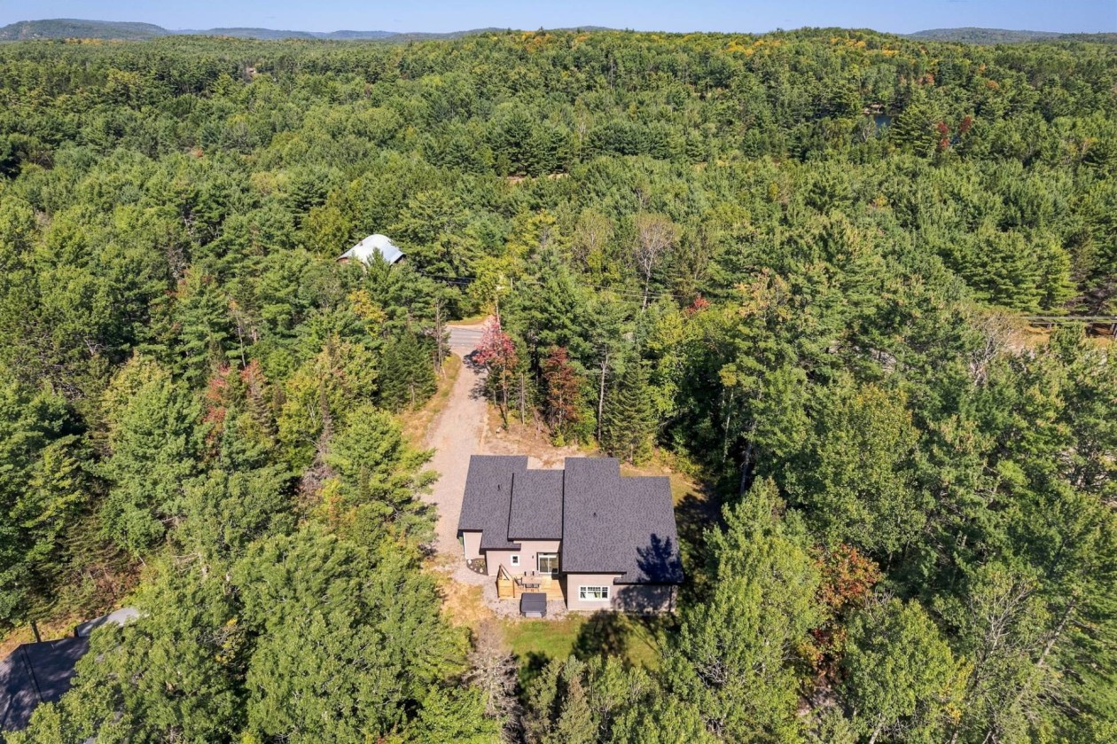 Vue d'ensemble — 132 Route 303, Otter Lake