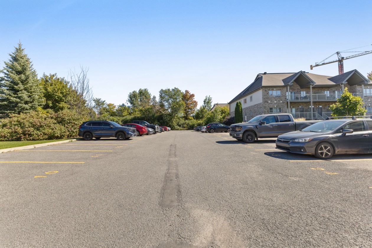 Photo 22 — 20 Rue de Munich, Gatineau