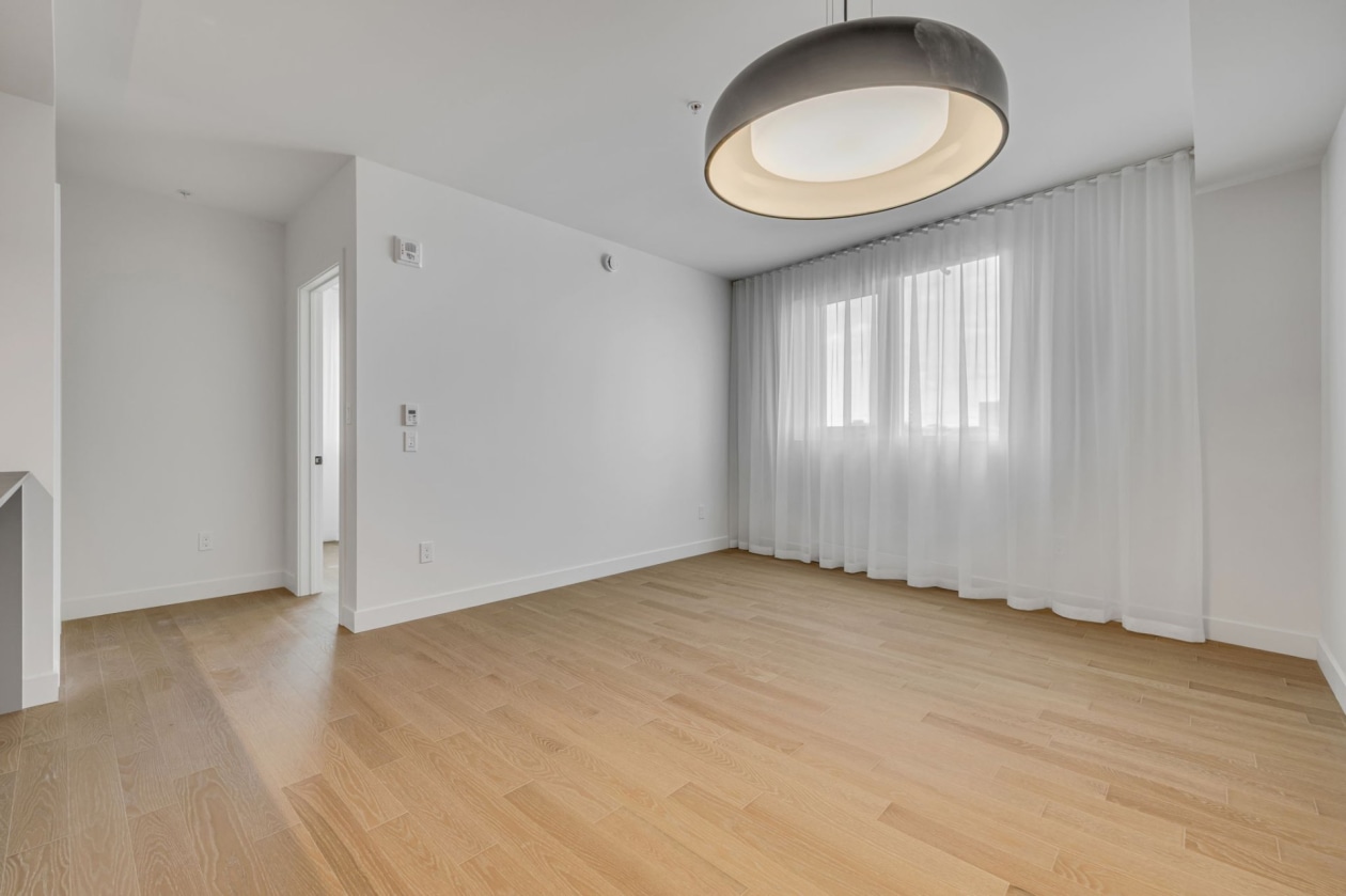 Salle à manger — 1300 Av. de Germain-des-Prés, Québec